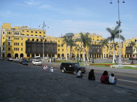 Plaza Mayor Lima ALPA-K